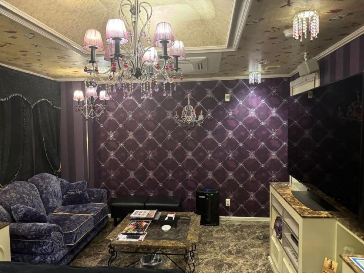 Rose Lips Shinsaibashi ローズリップス心斎橋 Hotell Osaka Rum bild
