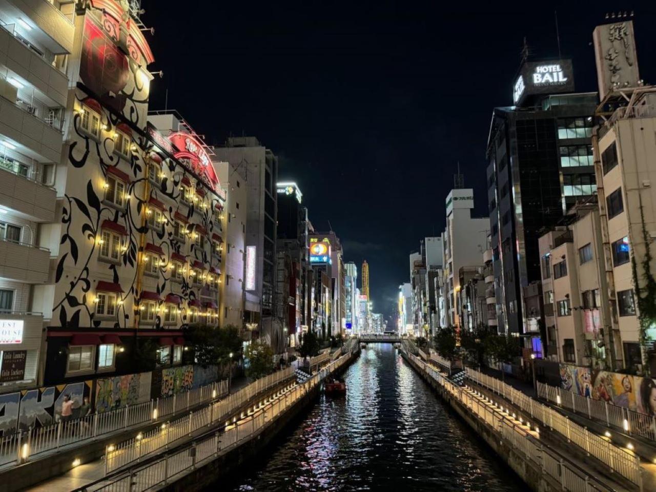 Rose Lips Shinsaibashi ローズリップス心斎橋 Hotell Osaka Exteriör bild