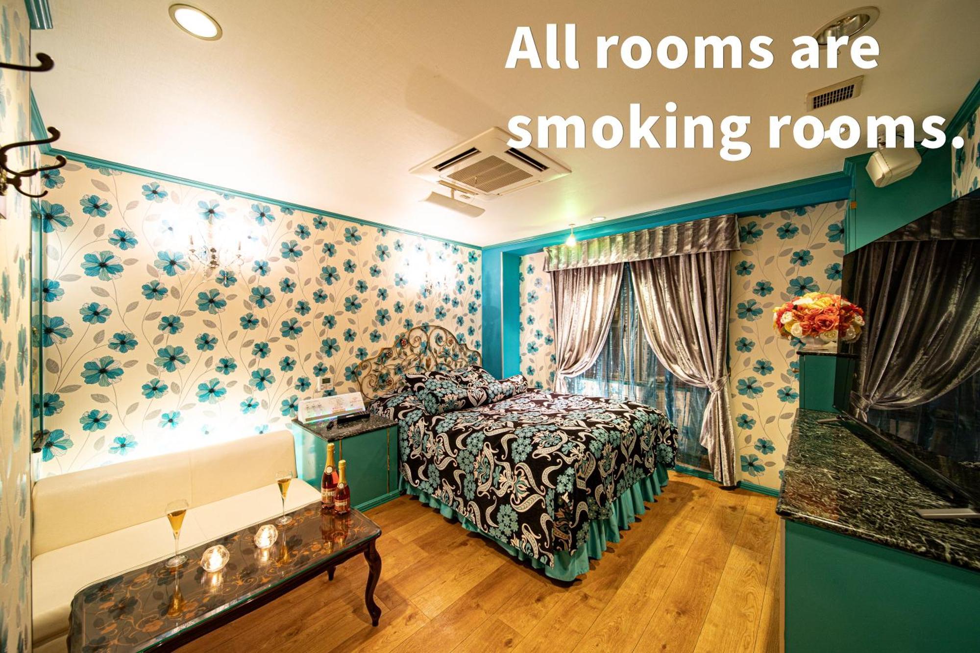 Rose Lips Shinsaibashi ローズリップス心斎橋 Hotell Osaka Exteriör bild